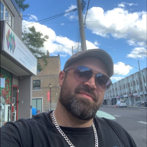 Meet your Posher, Ryan - Picture 1 of 1